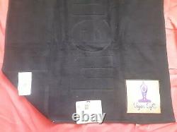 100% organic GOTS Certified vegan towels with'Vegan Light' logo embroidered