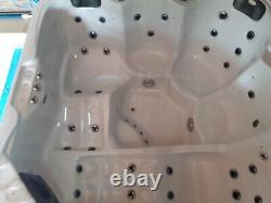 5 person spa hot tub in excellent condition only three years old and little used