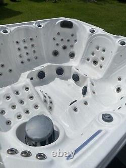 Blue Whale Spa Spring Lake 6 seater Hot Tub RRP 10k Repairs (1 Pump)