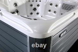 Brand New 2021 Chicago Luxury Hot Tub Spa 5 6 Person Bluetooth Speakers Lights