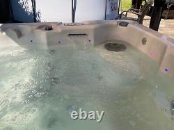 Canadian Spa Company Thunder Bay 6 person hot tub
