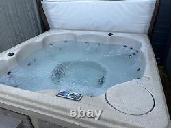 G2 Hot Tub 13A Hot Tub Used but Great Condition