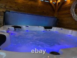 Hot Tub (1 Year old) Bluetooth Speakers, Fountain, LED Lights. Delivery Option