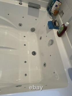 Jacuzzi Spa Bath (2 Person) with Shower Head, Jets, Lights & Radio