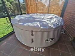 Lay-Z-Spa 54148 Paris Hot Tub with LED Light with useful extras