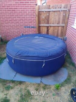 Lay Z Spa New York 4-6 Person Hot Tub with LED Lighting Hydrojets Extras
