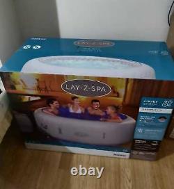Lay-Z-Spa Paris AirJet Hot Tub With Led Lights 4-6 People Brand New