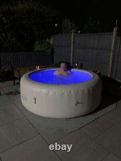 Lay-Z-Spa Paris Hot Tub with LED Light (new Version With Frost Guard)