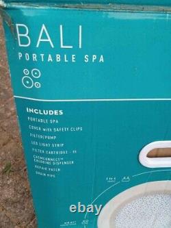 Spa / hot tub. Lay-z Bali with LED lights. Hardly Used