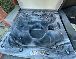 Spa hot tub used (7 seater)