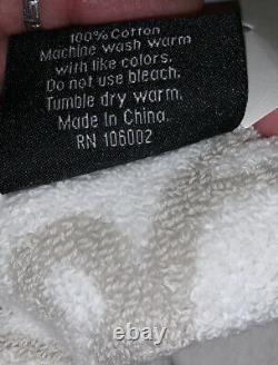 TAHARI Light Grey White Scroll Damask Luxury Bath Hand Towel Set 4 Pieces NWT